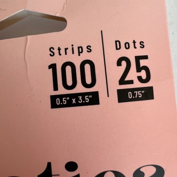 Busties Double Sided Clothing & Body Tape 100 Strips & 25 Dots New White - Picture 3 of 4